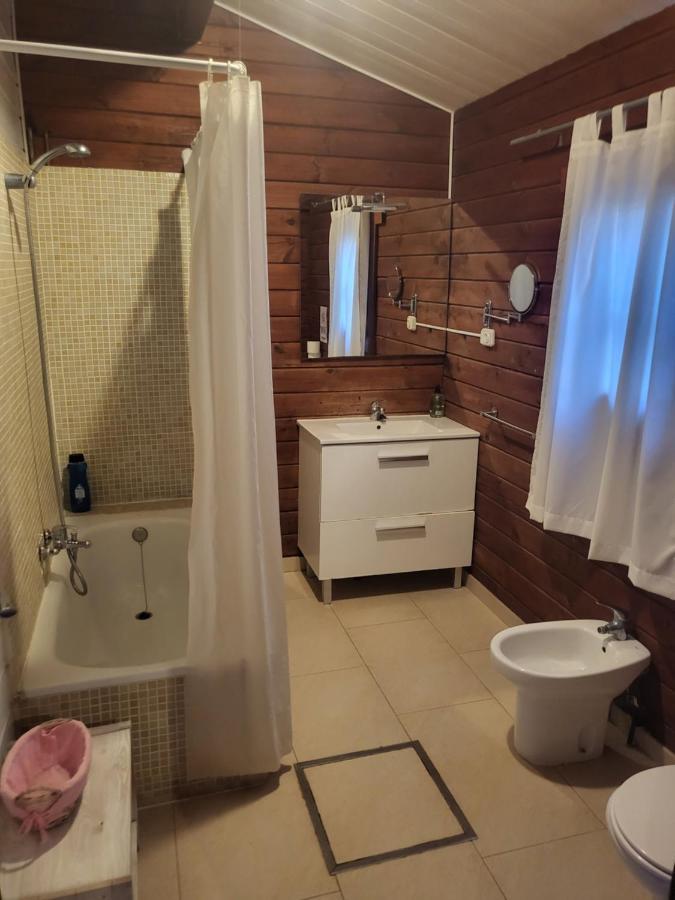 Vila Casa Madera Urbanizacion Socorro Sevilla Exteriér fotografie