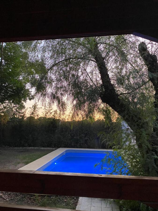 Vila Casa Madera Urbanizacion Socorro Sevilla Exteriér fotografie